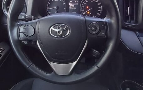 Toyota RAV4, 2017 год, 2 200 000 рублей, 8 фотография
