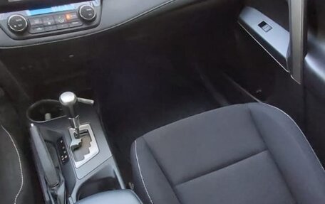 Toyota RAV4, 2017 год, 2 200 000 рублей, 9 фотография