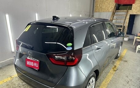 Honda Fit, 2020 год, 1 200 000 рублей, 2 фотография