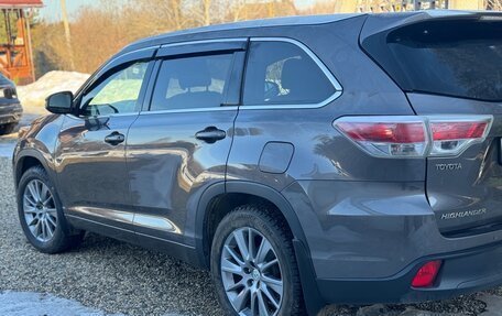 Toyota Highlander III, 2015 год, 3 410 000 рублей, 5 фотография