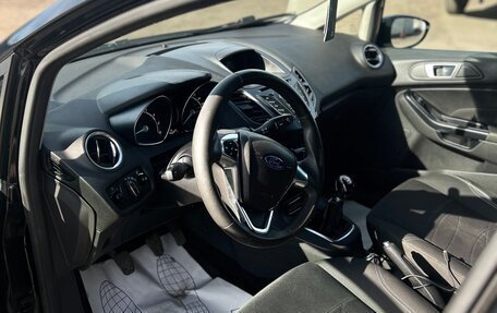 Ford Fiesta, 2015 год, 400 000 рублей, 13 фотография