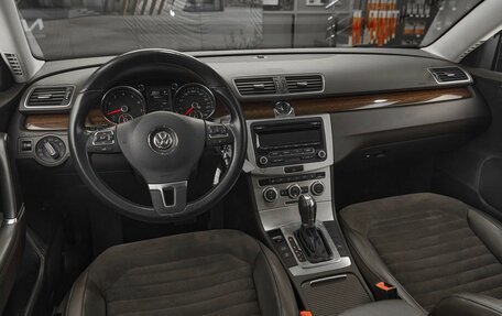 Volkswagen Passat B7, 2012 год, 949 000 рублей, 7 фотография