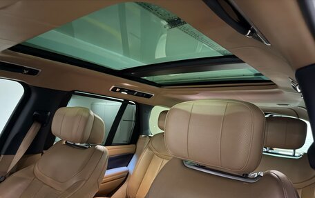 Land Rover Range Rover IV рестайлинг, 2022 год, 21 000 000 рублей, 11 фотография