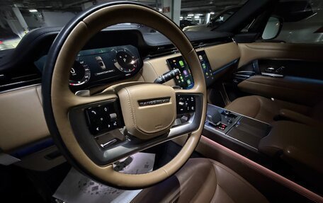 Land Rover Range Rover IV рестайлинг, 2022 год, 21 000 000 рублей, 8 фотография