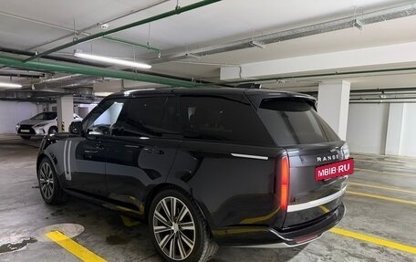 Land Rover Range Rover IV рестайлинг, 2022 год, 21 000 000 рублей, 3 фотография