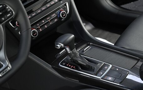 KIA K5 II, 2016 год, 1 949 000 рублей, 10 фотография