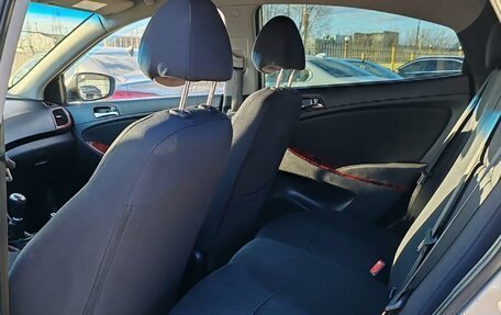 Hyundai Solaris II рестайлинг, 2012 год, 879 000 рублей, 10 фотография