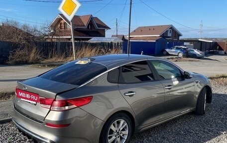 KIA Optima IV, 2017 год, 1 750 000 рублей, 5 фотография