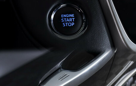 Toyota Land Cruiser 200, 2017 год, 7 390 000 рублей, 22 фотография