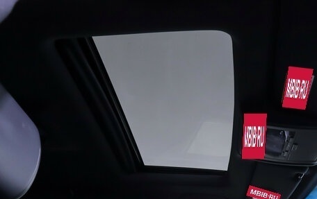 Toyota Land Cruiser 200, 2017 год, 7 390 000 рублей, 23 фотография