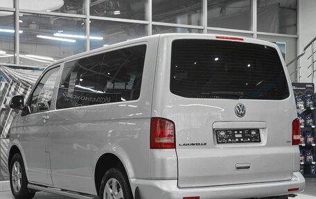 Volkswagen Caravelle T5, 2010 год, 1 499 000 рублей, 4 фотография