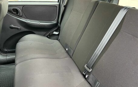 Chevrolet Niva I рестайлинг, 2017 год, 599 000 рублей, 10 фотография