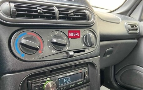 Chevrolet Niva I рестайлинг, 2017 год, 599 000 рублей, 9 фотография