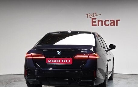 BMW 5 серия, 2024 год, 5 100 006 рублей, 4 фотография