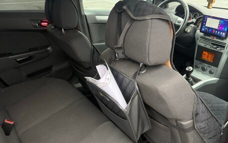 Opel Astra H, 2010 год, 550 000 рублей, 24 фотография