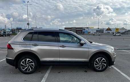 Volkswagen Tiguan II, 2019 год, 2 600 000 рублей, 3 фотография