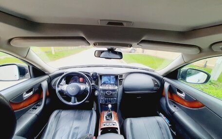 Infiniti FX II, 2010 год, 1 980 000 рублей, 3 фотография