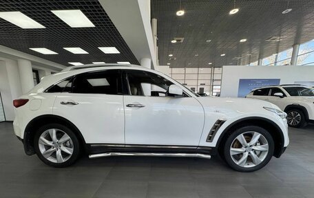 Infiniti FX II, 2011 год, 2 039 900 рублей, 6 фотография