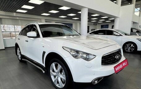 Infiniti FX II, 2011 год, 2 039 900 рублей, 2 фотография