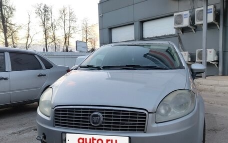 Fiat Linea, 2010 год, 200 000 рублей, 2 фотография