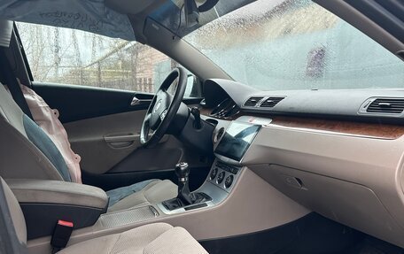 Volkswagen Passat B6, 2006 год, 300 000 рублей, 6 фотография