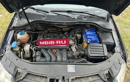 Volkswagen Passat B6, 2006 год, 300 000 рублей, 8 фотография