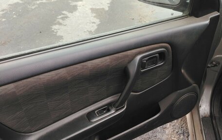 Nissan Primera II рестайлинг, 1999 год, 240 000 рублей, 11 фотография