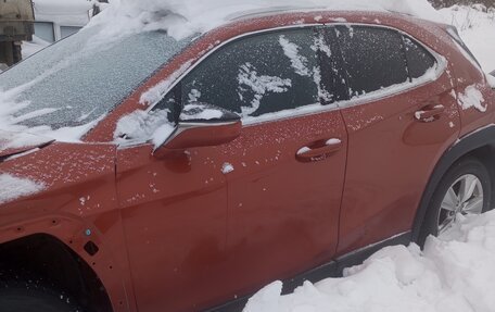 Lexus UX I, 2019 год, 2 050 000 рублей, 5 фотография