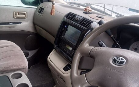 Toyota Grand HiAce I, 2000 год, 700 000 рублей, 6 фотография