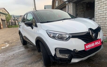 Renault Kaptur I рестайлинг, 2018 год, 800 000 рублей, 3 фотография