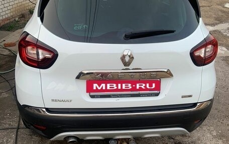 Renault Kaptur I рестайлинг, 2018 год, 800 000 рублей, 5 фотография