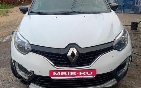 Renault Kaptur I рестайлинг, 2018 год, 800 000 рублей, 2 фотография
