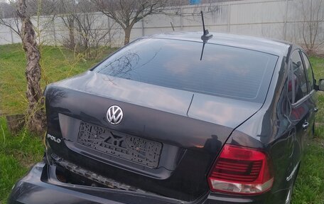 Volkswagen Polo VI (EU Market), 2017 год, 300 000 рублей, 2 фотография