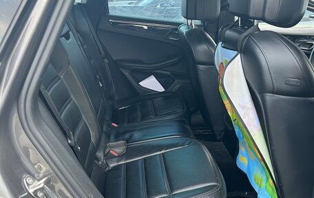 Porsche Macan I рестайлинг, 2015 год, 1 720 000 рублей, 4 фотография