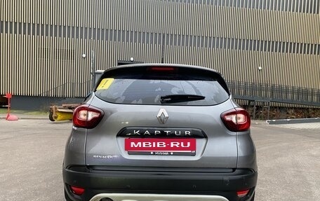 Renault Kaptur I рестайлинг, 2017 год, 1 100 000 рублей, 5 фотография