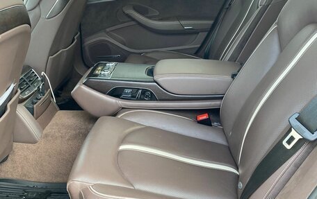 Audi A8, 2016 год, 2 050 000 рублей, 31 фотография