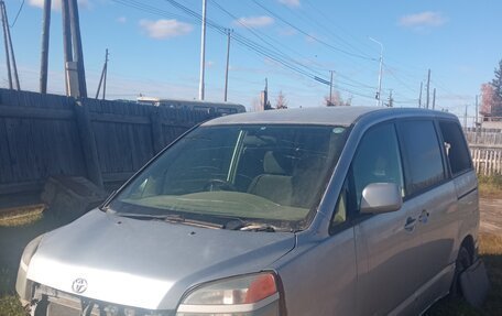 Toyota Noah III, 2002 год, 200 000 рублей, 9 фотография