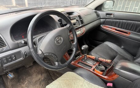 Toyota Camry V40, 2005 год, 530 000 рублей, 7 фотография
