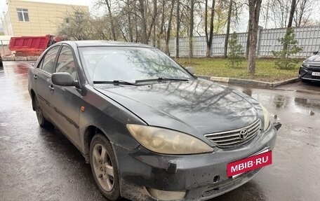 Toyota Camry V40, 2005 год, 530 000 рублей, 3 фотография