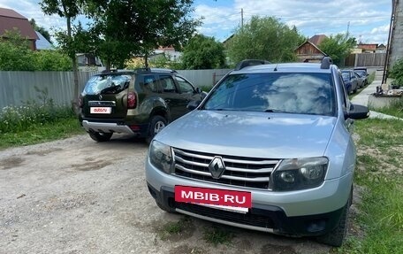 Renault Duster I рестайлинг, 2014 год, 445 000 рублей, 2 фотография