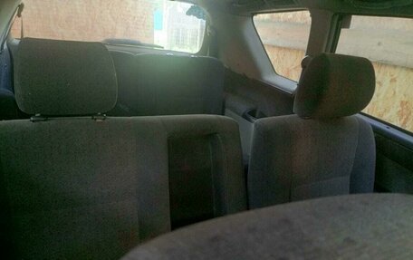 Toyota Ipsum II, 2002 год, 600 000 рублей, 3 фотография