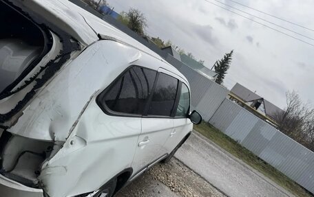 Mitsubishi Outlander III рестайлинг 3, 2017 год, 850 000 рублей, 6 фотография