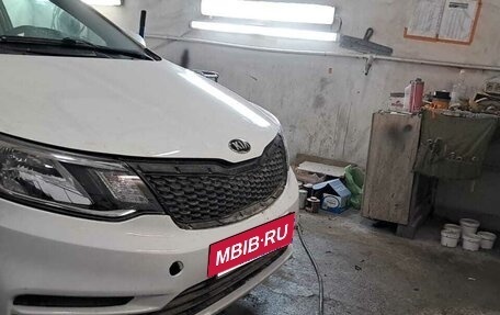 KIA Rio III рестайлинг, 2016 год, 350 000 рублей, 2 фотография