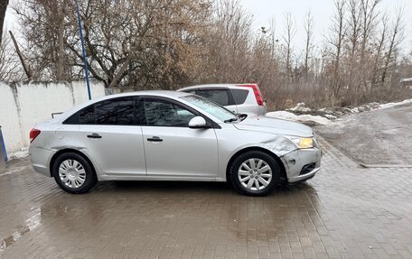 Chevrolet Cruze II, 2014 год, 500 000 рублей, 3 фотография