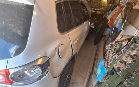 Volkswagen Tiguan I, 2011 год, 555 000 рублей, 4 фотография