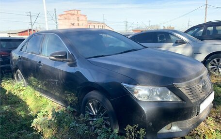 Toyota Camry, 2011 год, 672 000 рублей, 2 фотография
