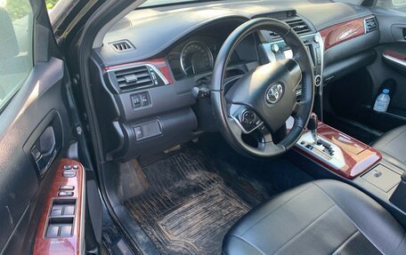 Toyota Camry, 2011 год, 672 000 рублей, 4 фотография