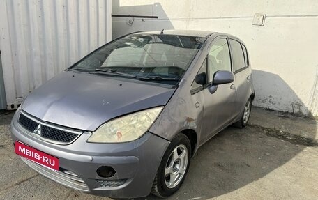 Mitsubishi Colt VI рестайлинг, 2003 год, 205 000 рублей, 1 фотография