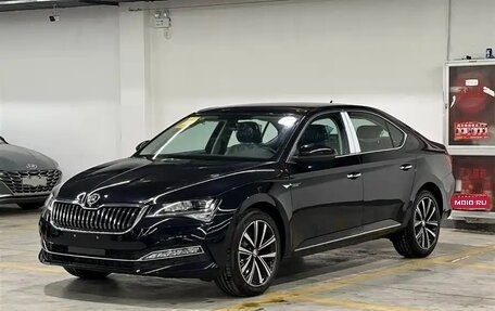 Skoda Superb III рестайлинг, 2025 год, 2 691 001 рублей, 1 фотография