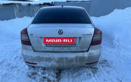 Skoda Octavia, 2010 год, 400 000 рублей, 2 фотография